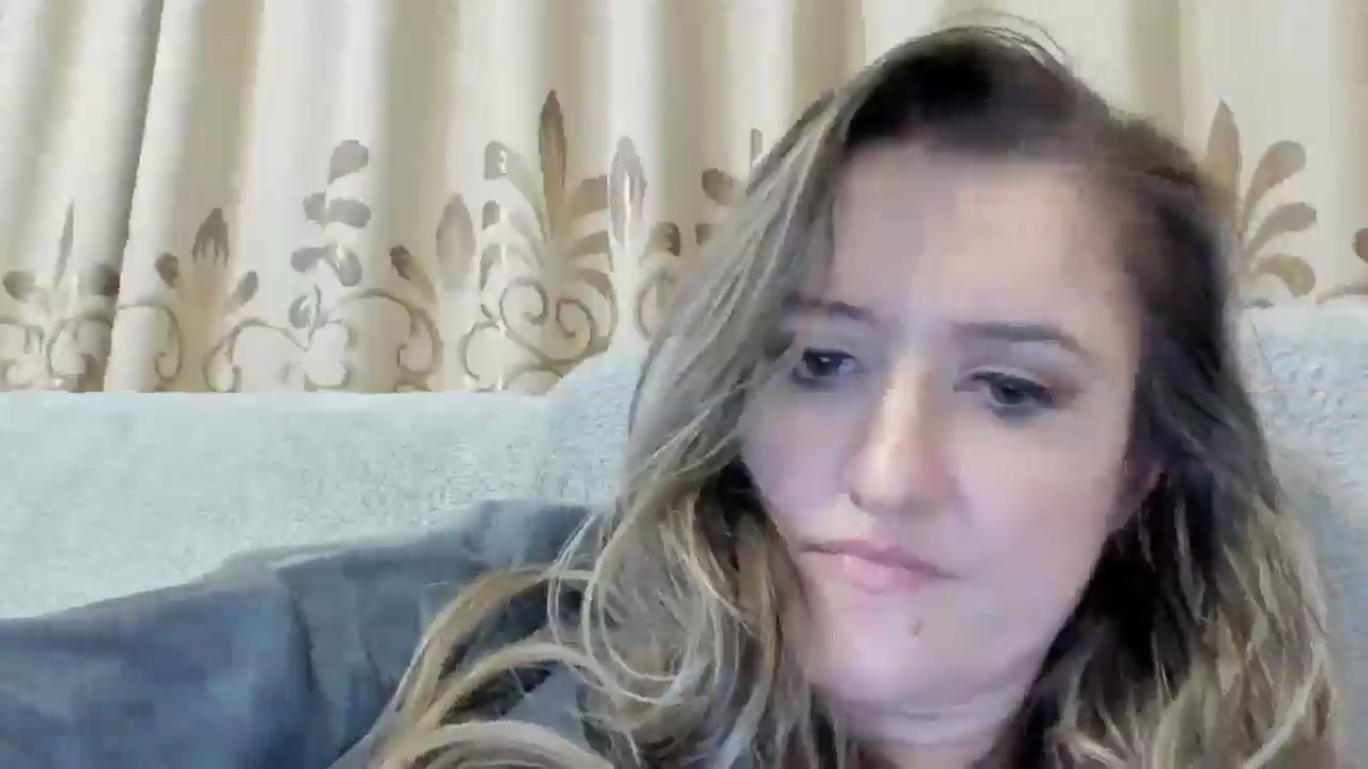 Gallery image thumbnail from BestDream's myfreecams stream on, 10/30/2024, 24:48 image 12 of 20