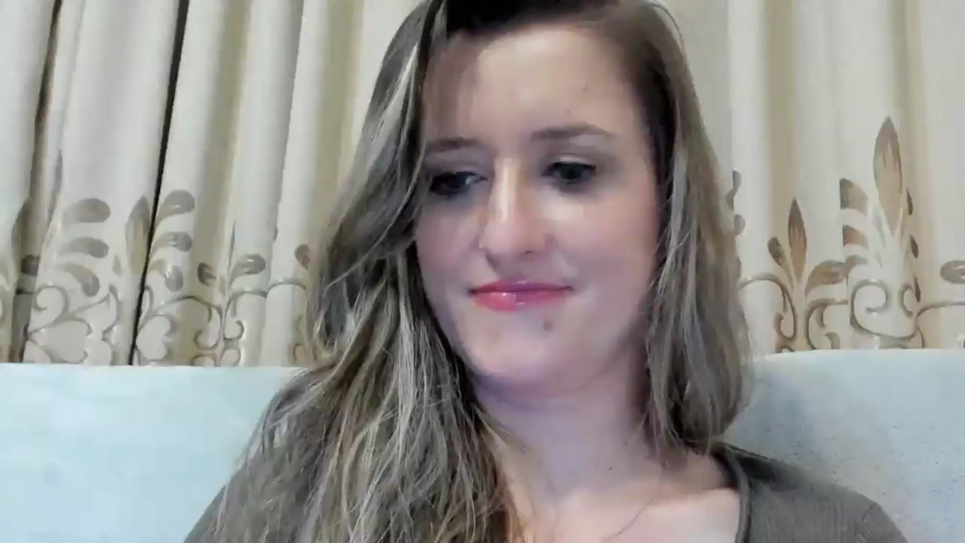 Gallery image thumbnail from BestDream's myfreecams stream on, 11/01/2024, 23:21 image 7 of 20
