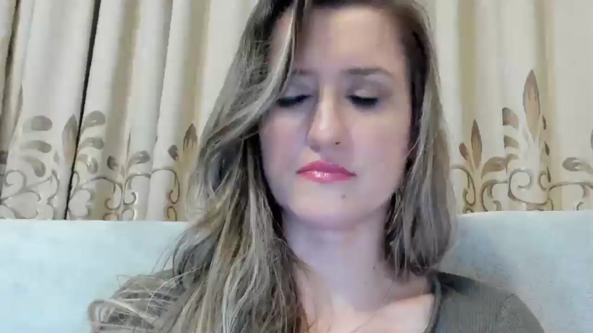 Gallery image thumbnail from BestDream's myfreecams stream on, 11/01/2024, 23:21 image 9 of 20