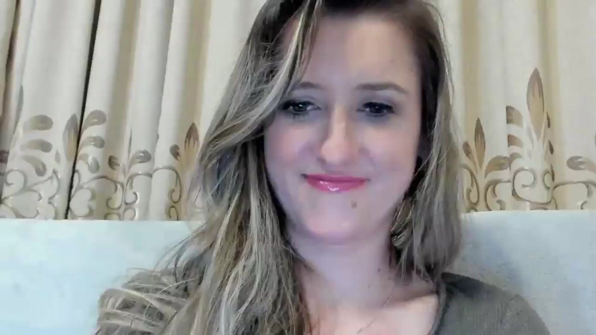 Gallery image thumbnail from BestDream's myfreecams stream on, 11/01/2024, 23:21 image 8 of 20