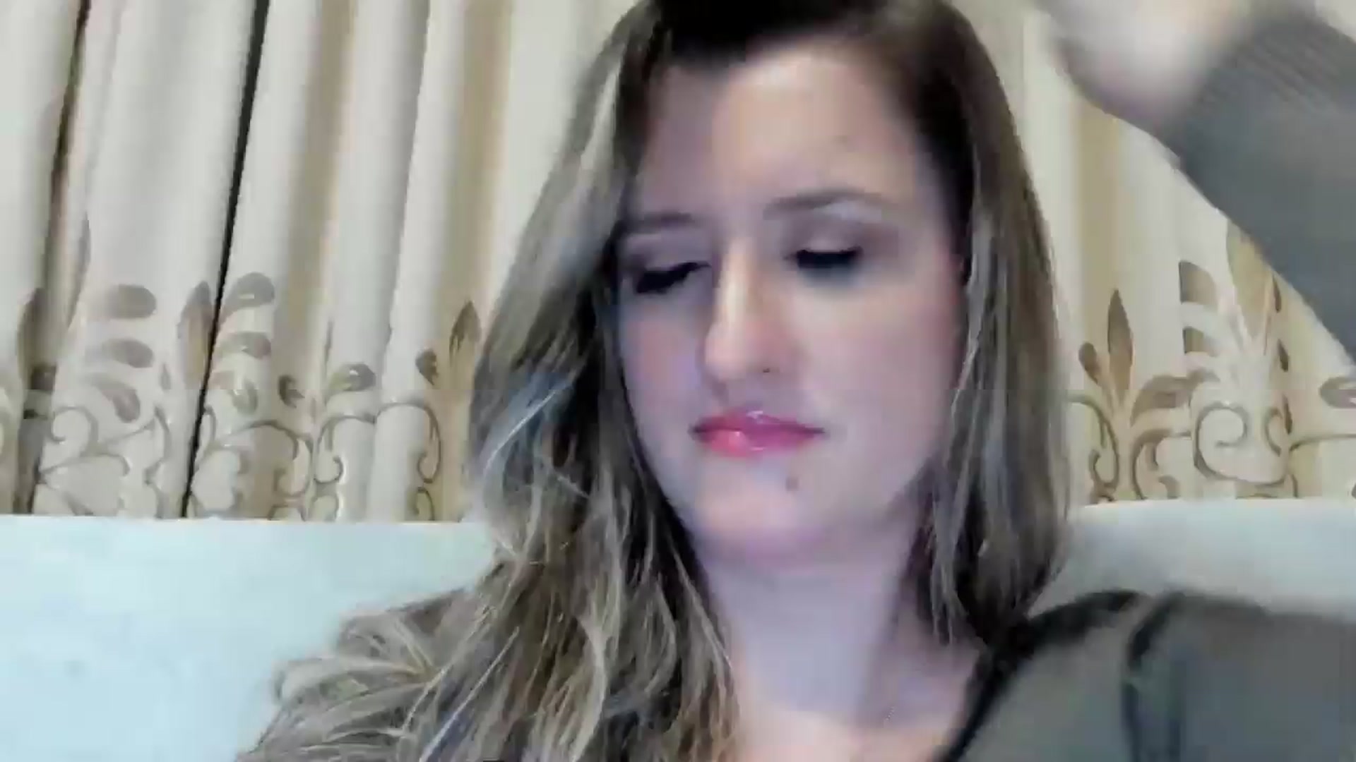 Gallery image thumbnail from BestDream's myfreecams stream on, 11/01/2024, 23:21 image 18 of 20