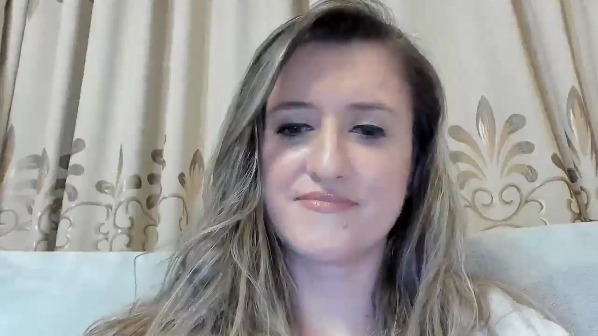 Gallery image thumbnail from BestDream's myfreecams stream on, 11/02/2024, 21:52 image 16 of 20