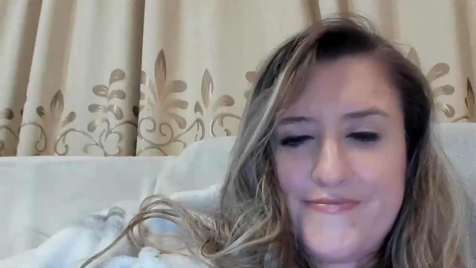 Gallery image thumbnail from BestDream's myfreecams stream on, 11/02/2024, 22:33 image 11 of 20