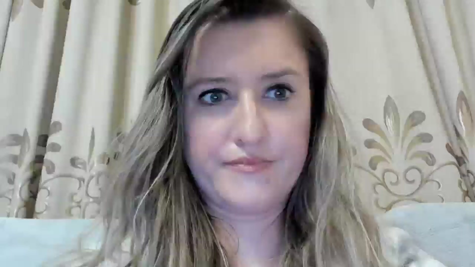 Gallery image thumbnail from BestDream's myfreecams stream on, 11/02/2024, 23:15 image 1 of 20