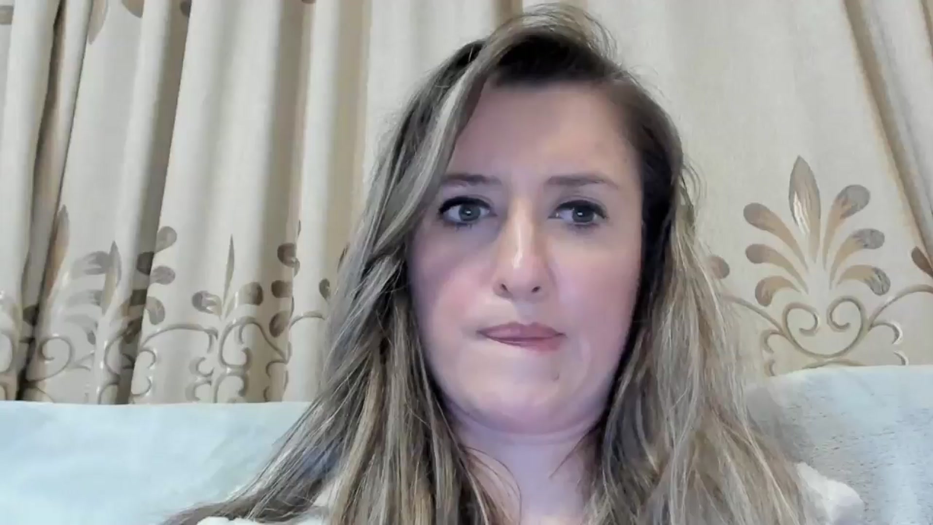 Gallery image thumbnail from BestDream's myfreecams stream on, 11/02/2024, 23:40 image 7 of 20
