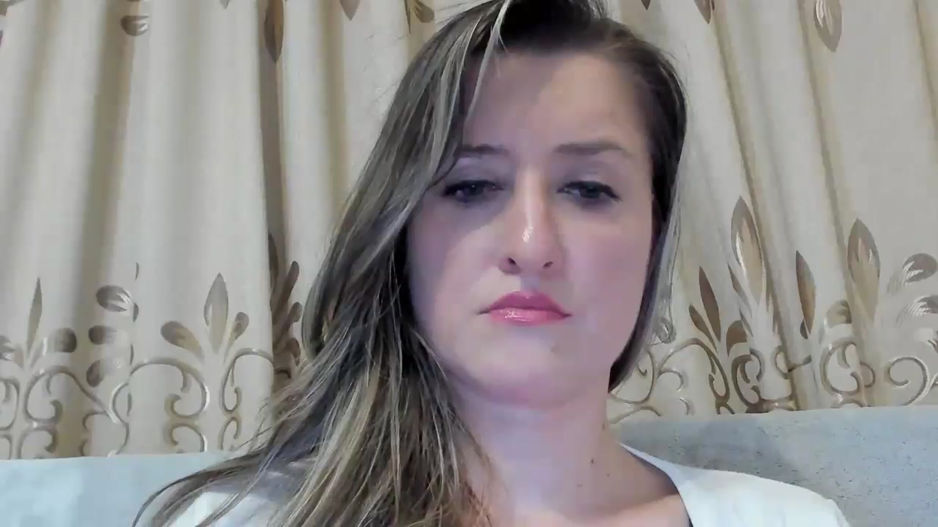 Gallery image thumbnail from BestDream's myfreecams stream on, 11/04/2024, 23:06 image 7 of 20