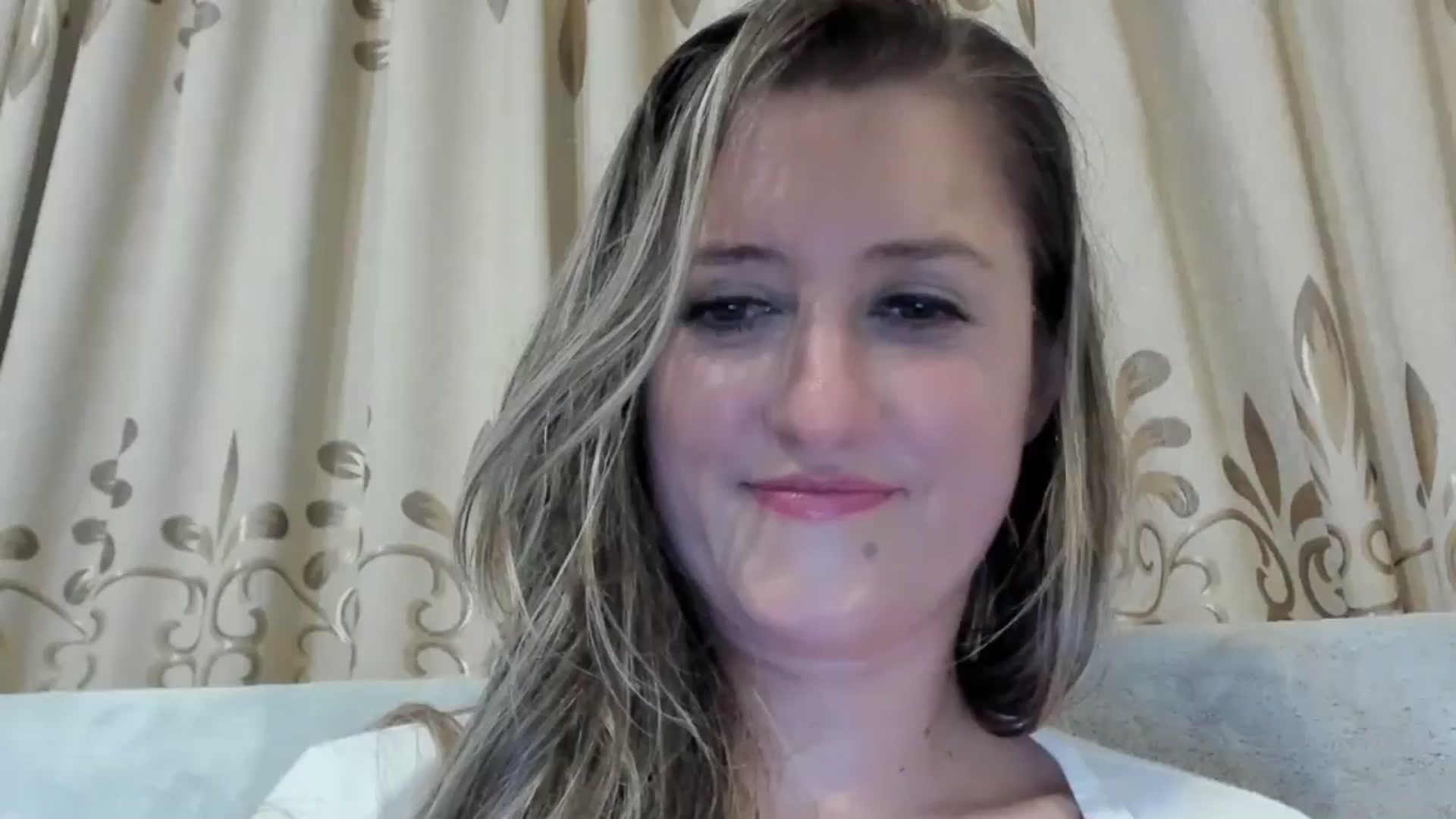 Gallery image thumbnail from BestDream's myfreecams stream on, 11/05/2024, 24:00 image 1 of 20