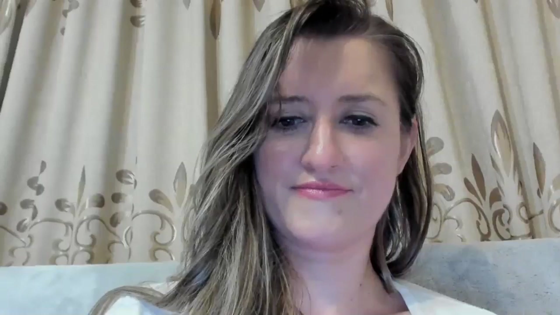 Gallery image thumbnail from BestDream's myfreecams stream on, 11/05/2024, 24:00 image 14 of 20