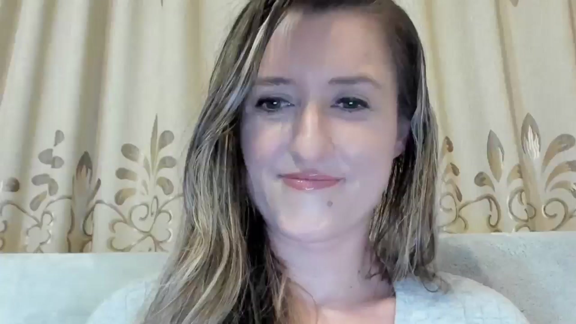Gallery image thumbnail from BestDream's myfreecams stream on, 11/05/2024, 22:29 image 1 of 20