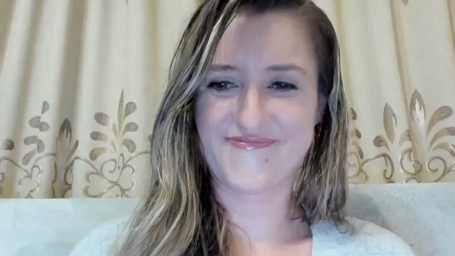 Gallery image thumbnail from BestDream's myfreecams stream on, 11/05/2024, 22:29 image 2 of 20