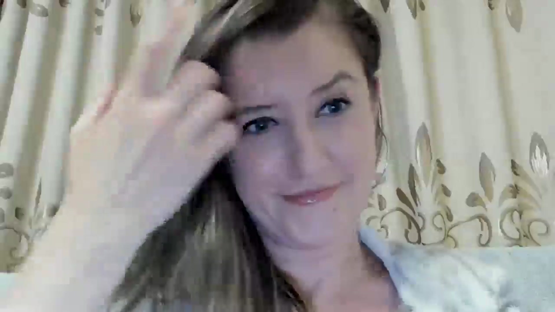 Gallery image thumbnail from BestDream's myfreecams stream on, 11/06/2024, 23:27 image 5 of 20