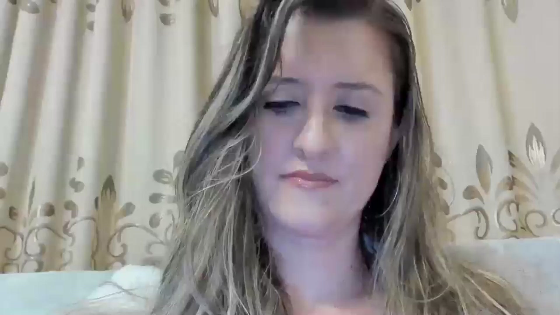 Gallery image thumbnail from BestDream's myfreecams stream on, 11/06/2024, 23:27 image 15 of 20
