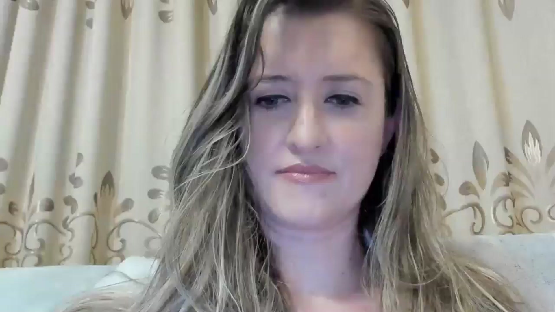 Gallery image thumbnail from BestDream's myfreecams stream on, 11/06/2024, 23:27 image 14 of 20