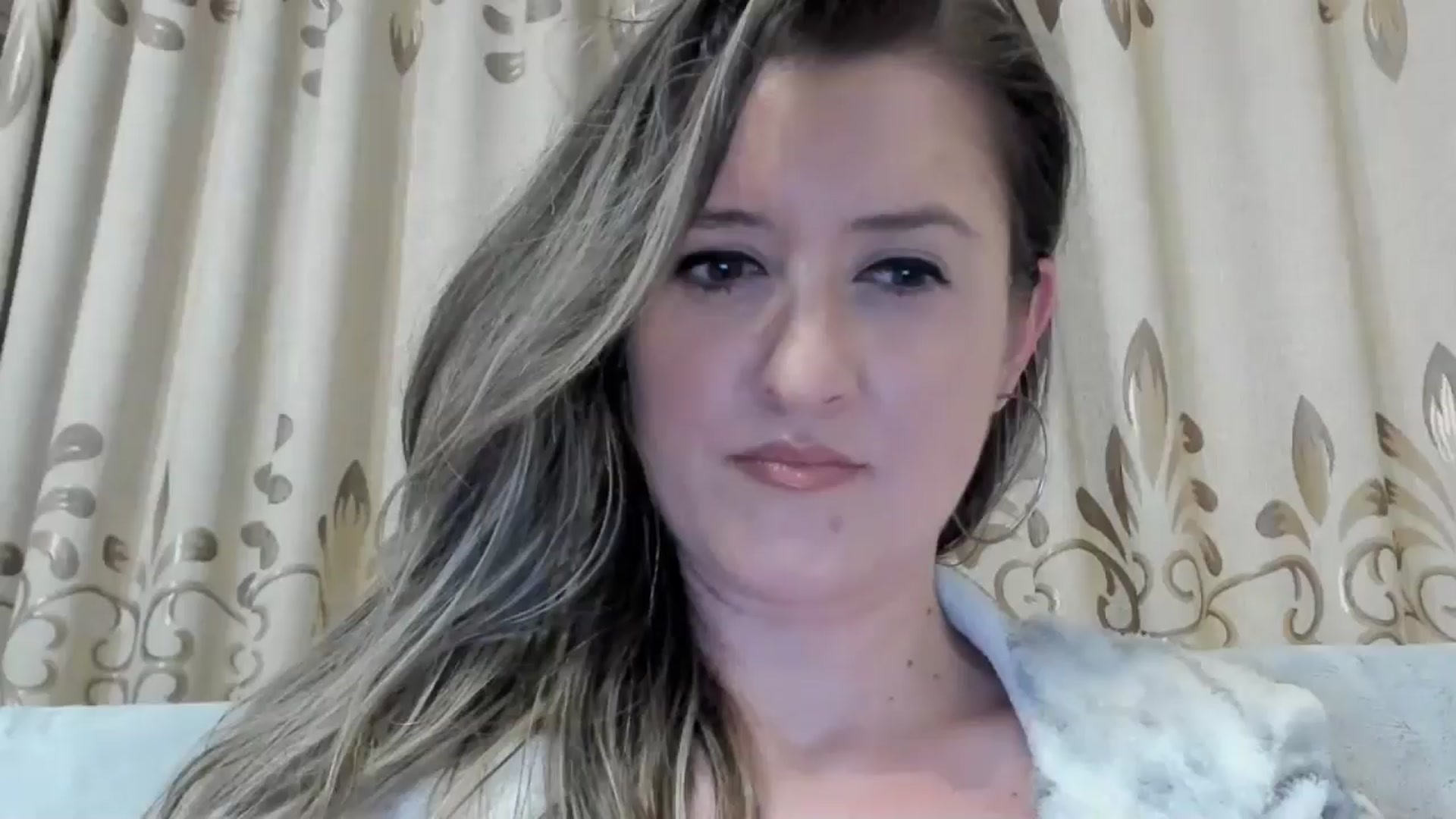 Gallery image thumbnail from BestDream's myfreecams stream on, 11/06/2024, 23:27 image 2 of 20