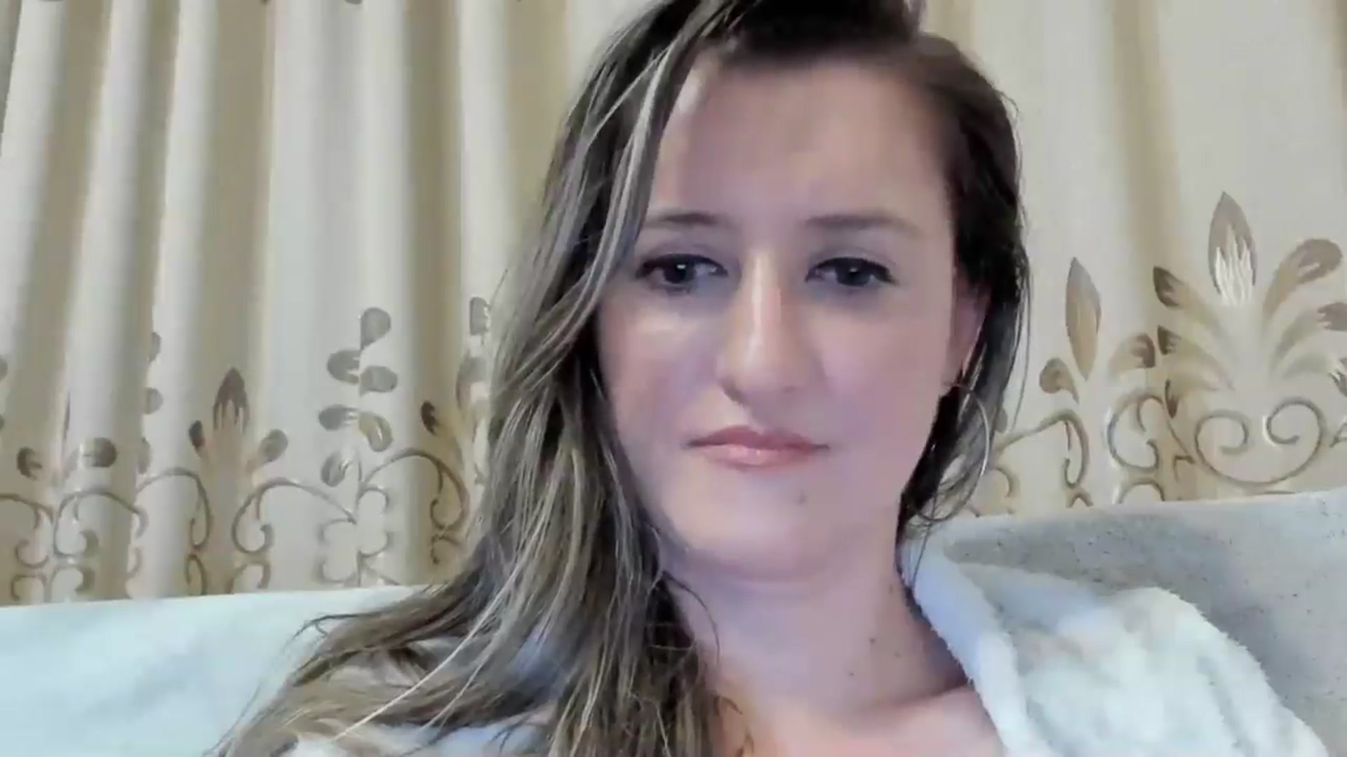 Gallery image thumbnail from BestDream's myfreecams stream on, 11/07/2024, 02:42 image 15 of 20
