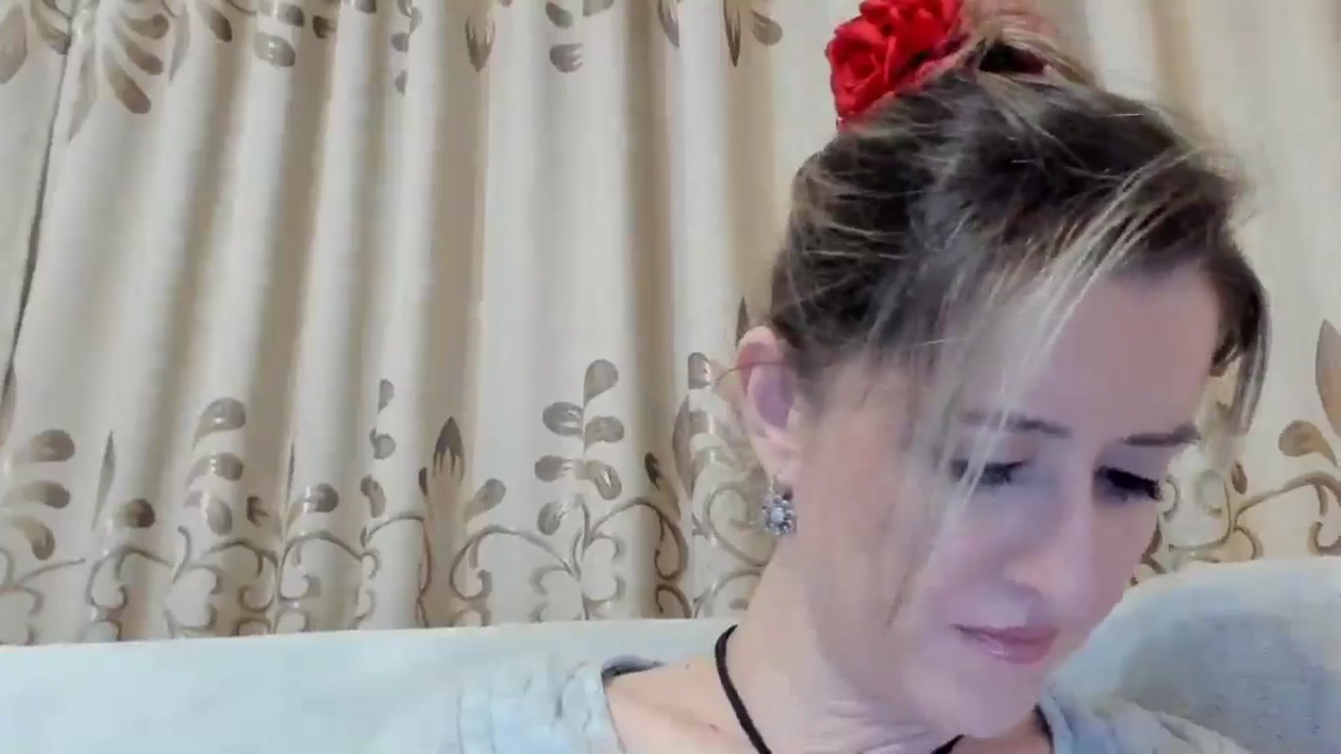 Gallery image thumbnail from BestDream's myfreecams stream on, 11/07/2024, 23:07 image 14 of 20