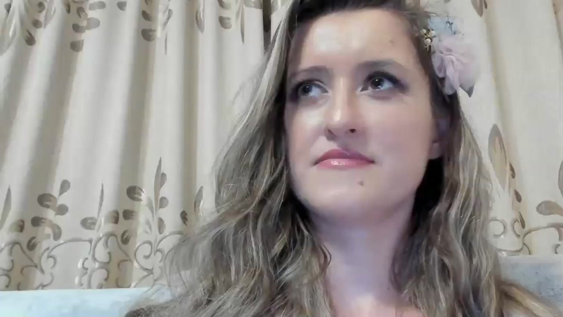 Gallery image thumbnail from BestDream's myfreecams stream on, 11/08/2024, 23:15 image 11 of 20