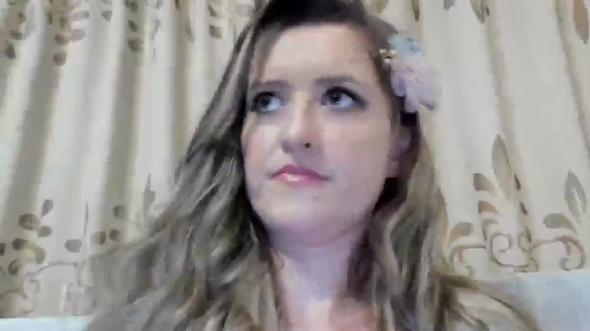 Gallery image thumbnail from BestDream's myfreecams stream on, 11/08/2024, 23:15 image 5 of 20
