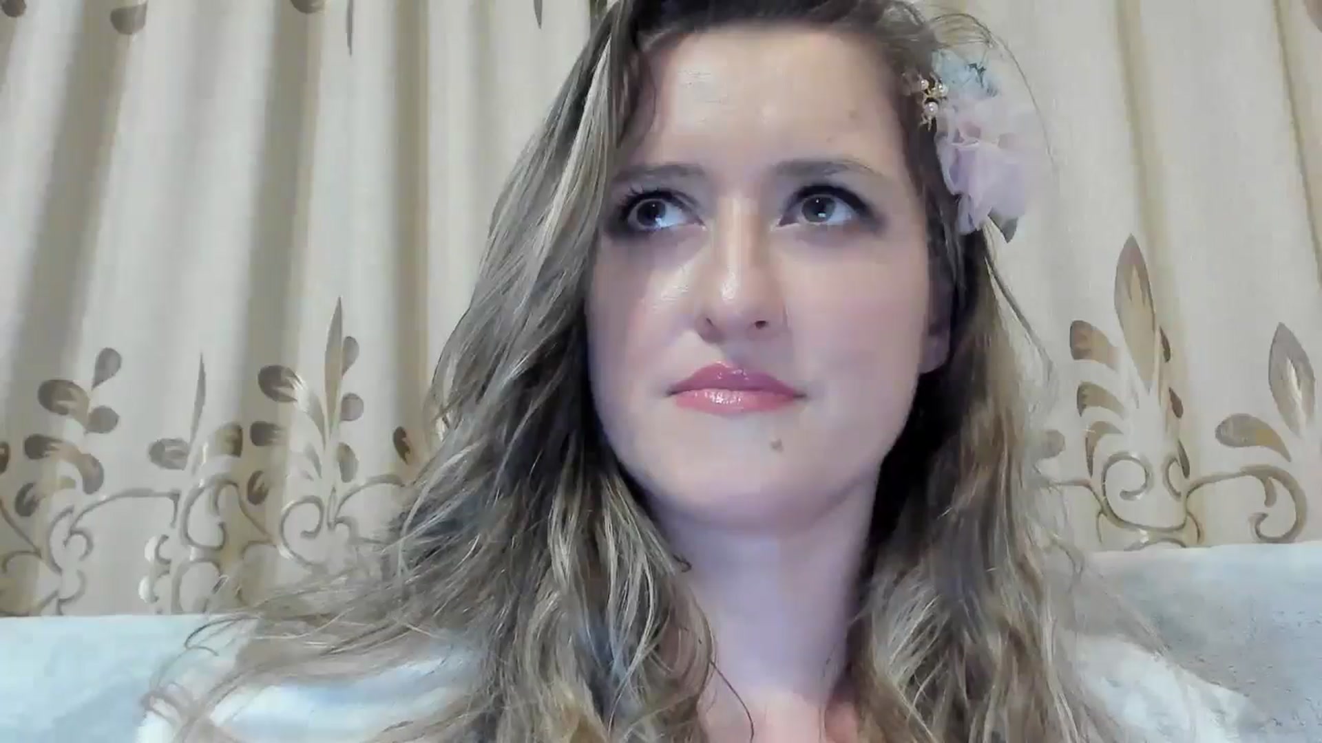 Gallery image thumbnail from BestDream's myfreecams stream on, 11/09/2024, 24:24 image 6 of 20