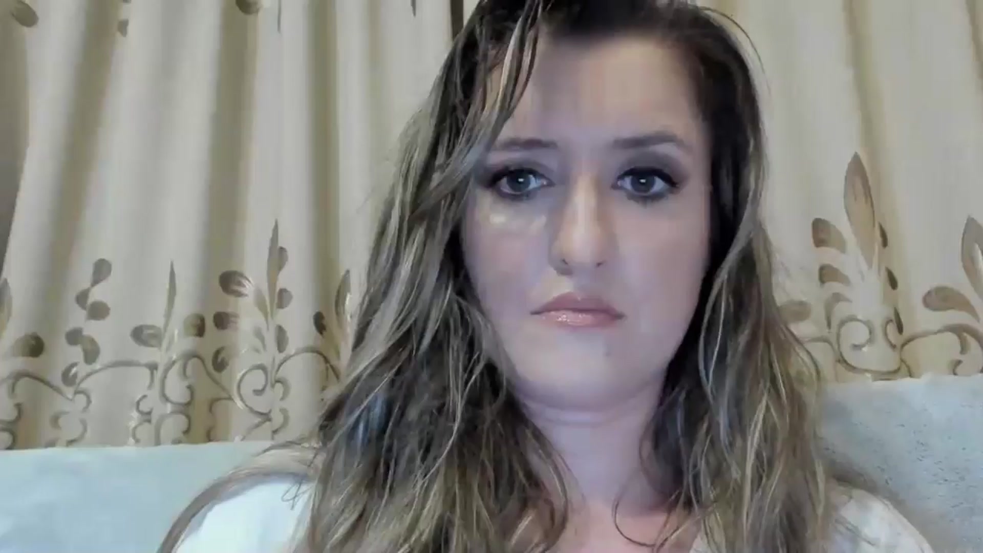 Gallery image thumbnail from BestDream's myfreecams stream on, 11/10/2024, 22:55 image 20 of 20
