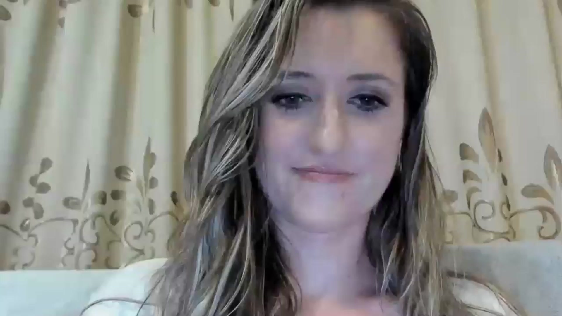 Gallery image thumbnail from BestDream's myfreecams stream on, 11/11/2024, 24:03 image 17 of 20