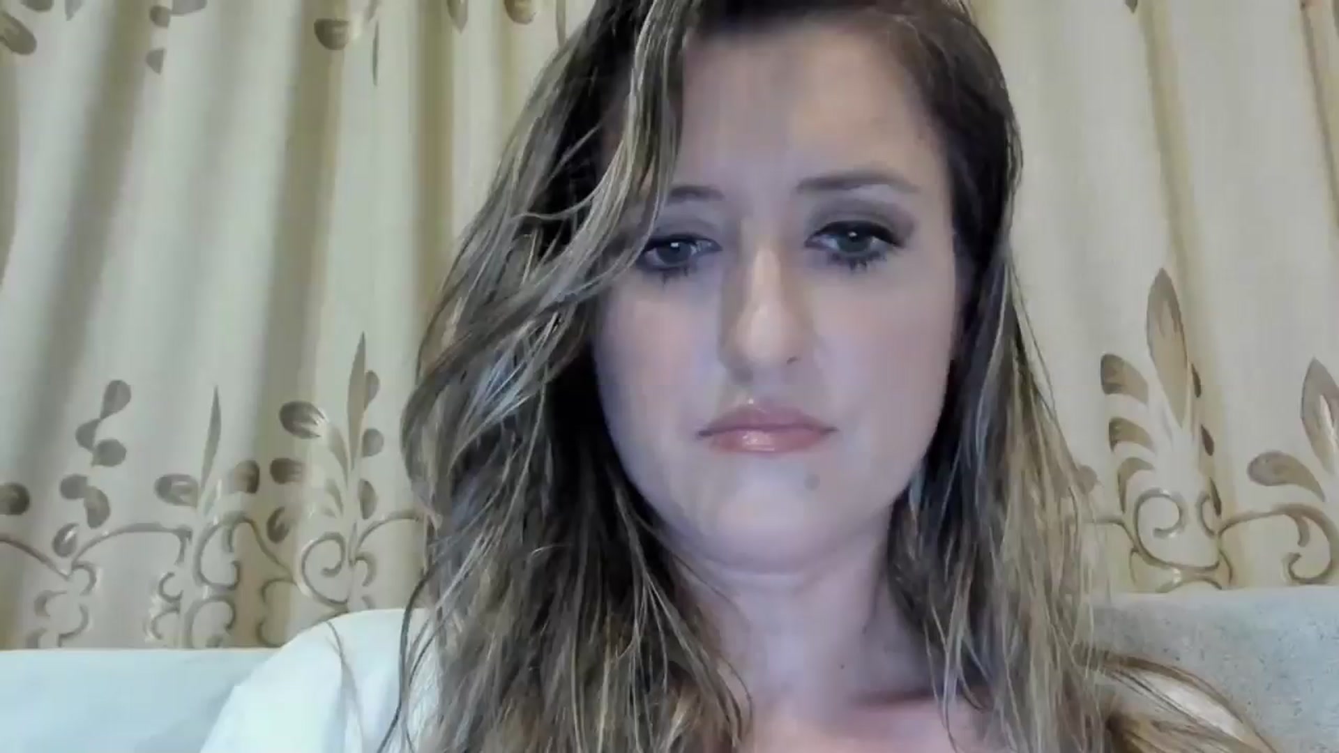 Gallery image thumbnail from BestDream's myfreecams stream on, 11/11/2024, 24:03 image 11 of 20