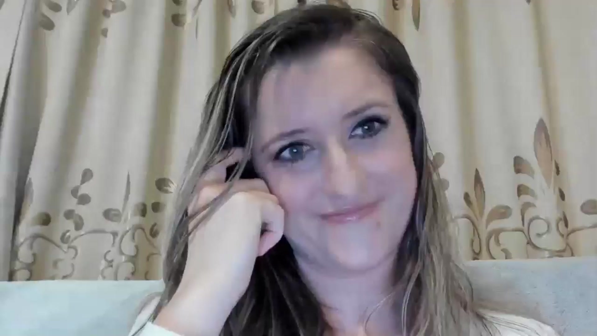 Gallery image thumbnail from BestDream's myfreecams stream on, 11/11/2024, 02:12 image 2 of 20