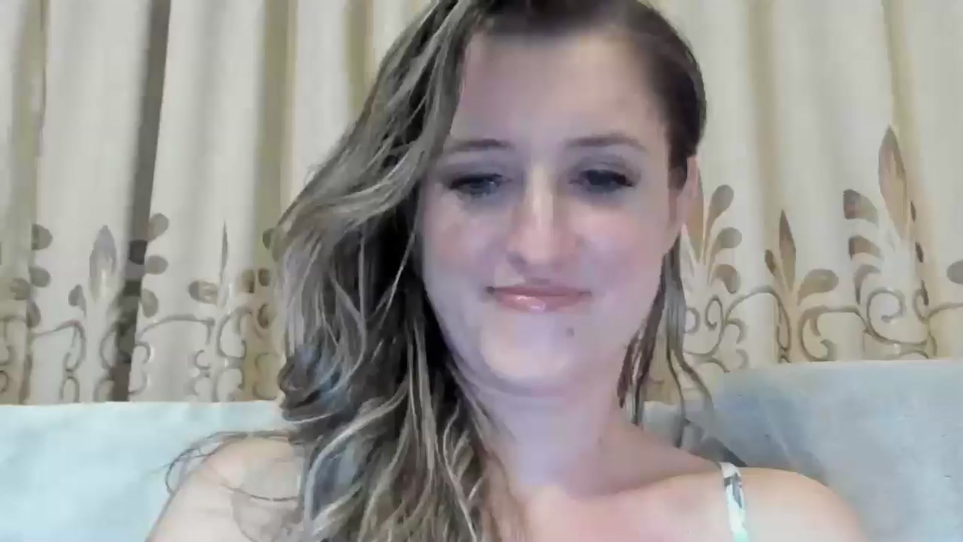Gallery image thumbnail from BestDream's myfreecams stream on, 11/11/2024, 20:01 image 9 of 20