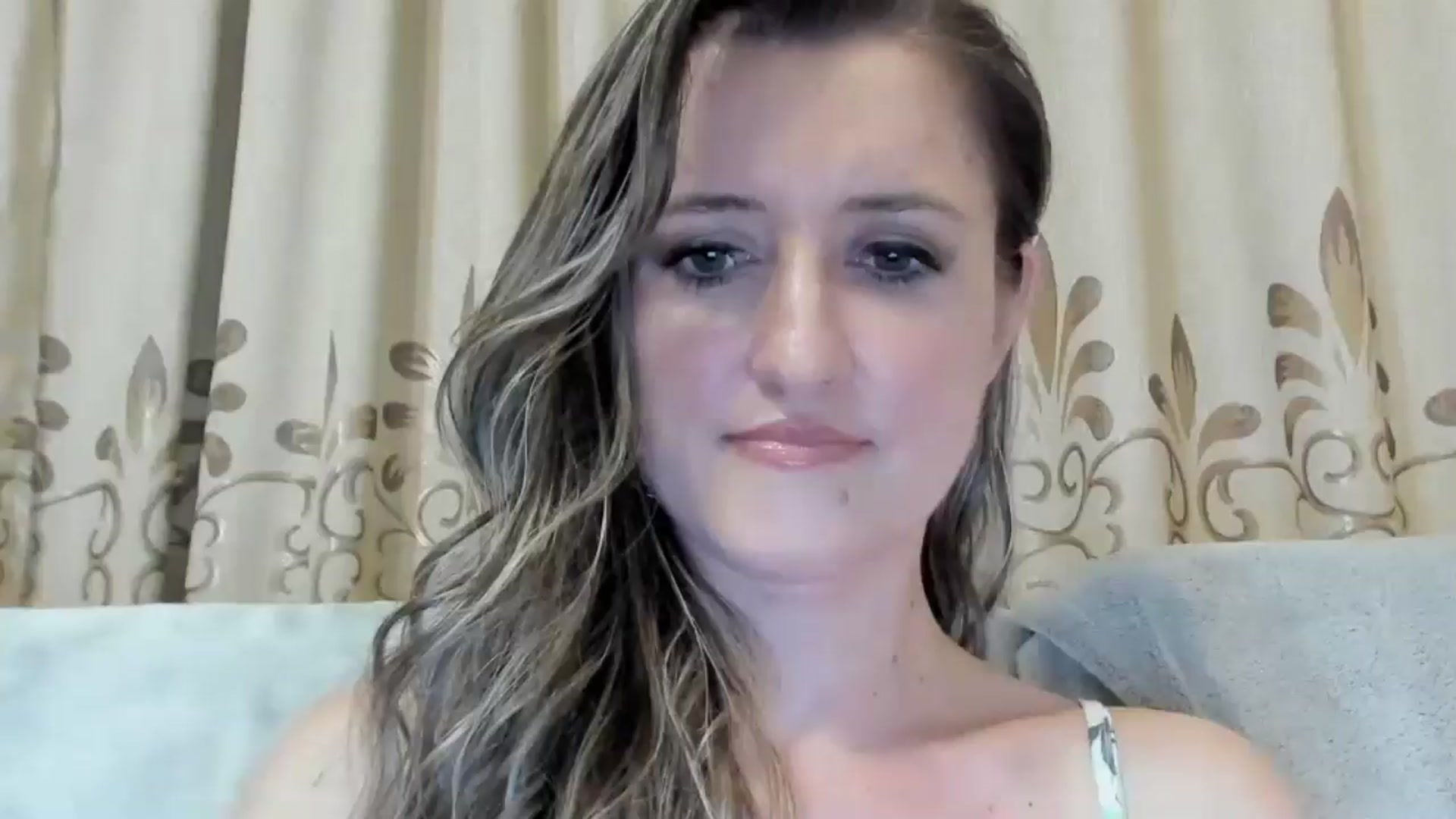 Gallery image thumbnail from BestDream's myfreecams stream on, 11/11/2024, 20:01 image 16 of 20