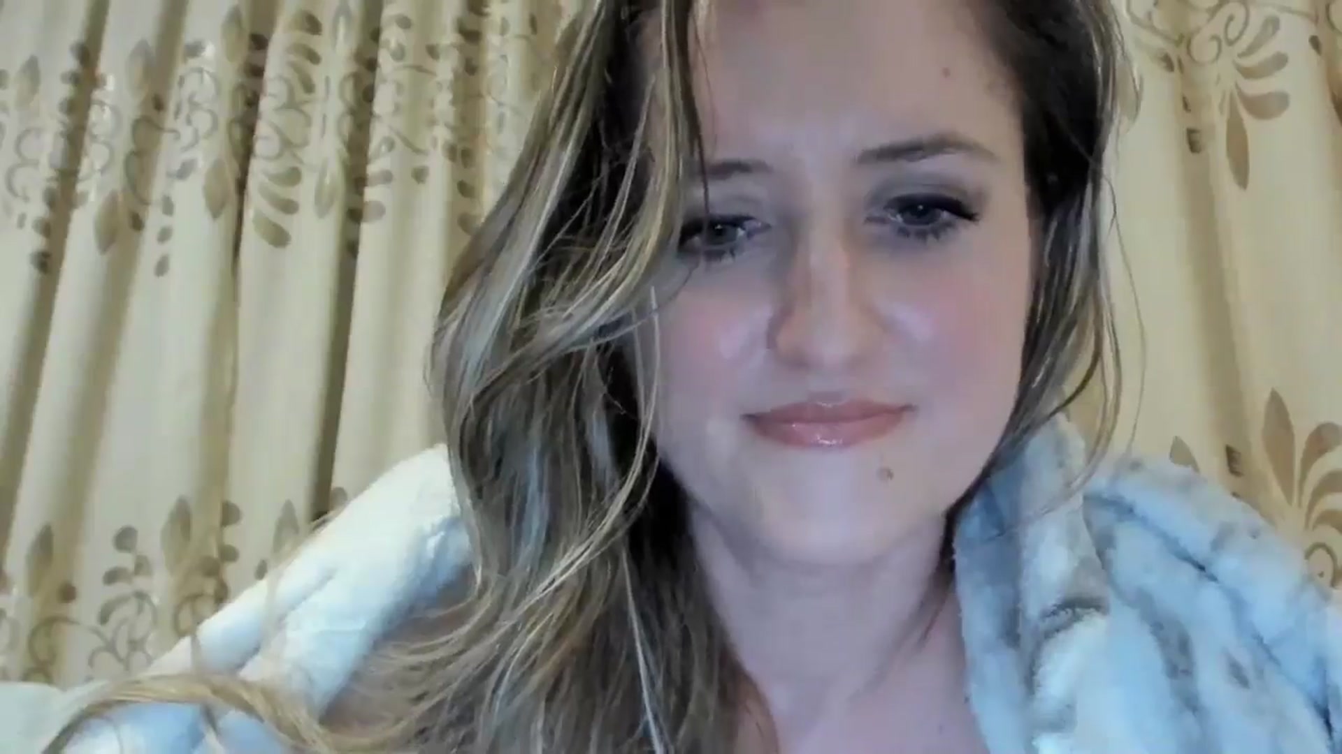 Gallery image thumbnail from BestDream's myfreecams stream on, 11/11/2024, 20:37 image 19 of 20