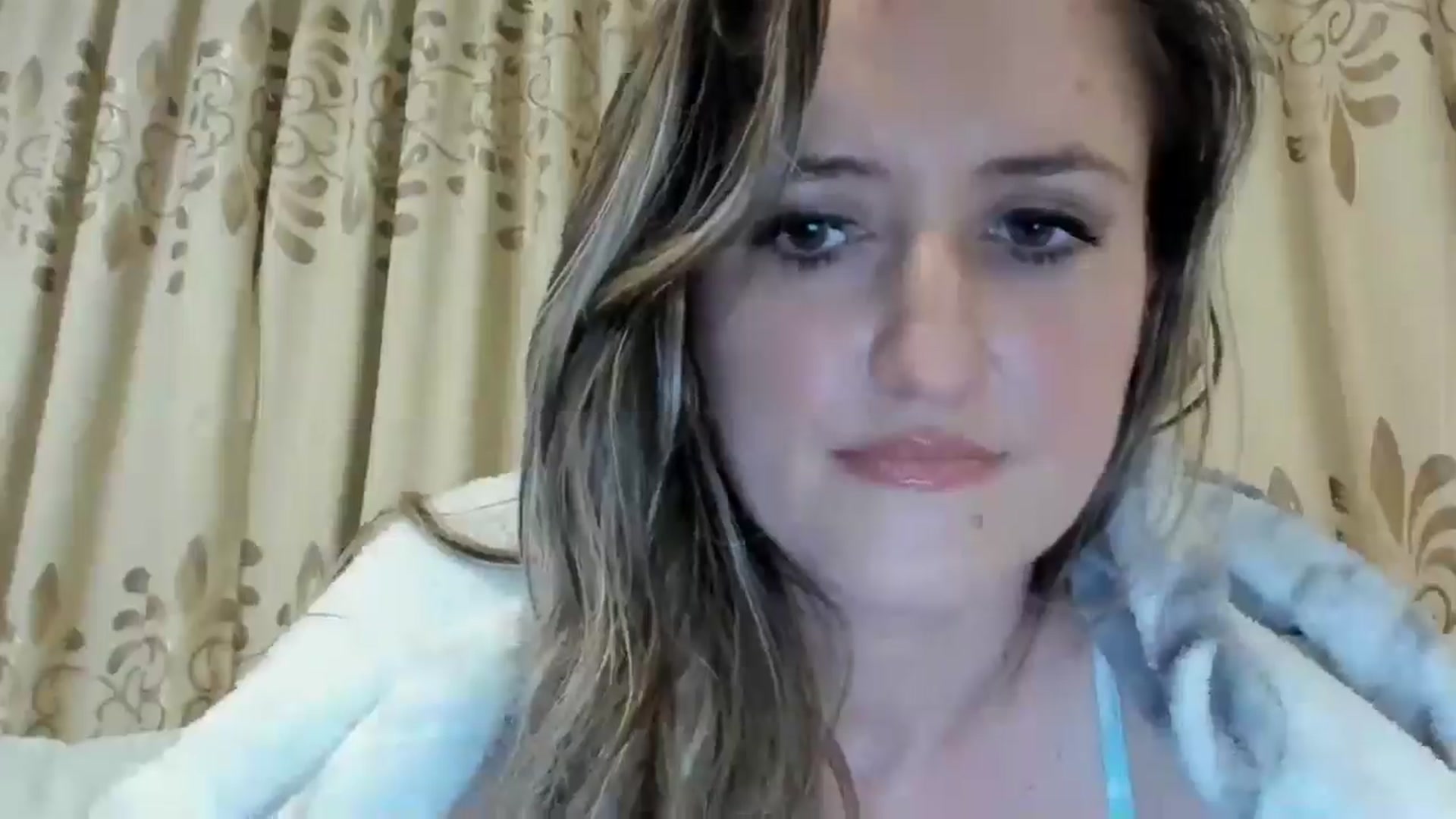 Gallery image thumbnail from BestDream's myfreecams stream on, 11/11/2024, 20:37 image 8 of 20