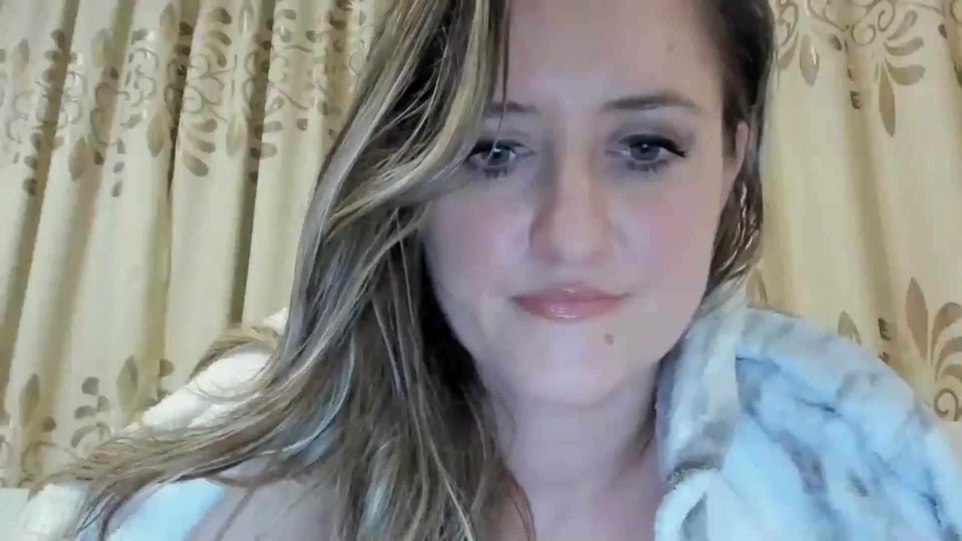 Gallery image thumbnail from BestDream's myfreecams stream on, 11/11/2024, 20:37 image 10 of 20