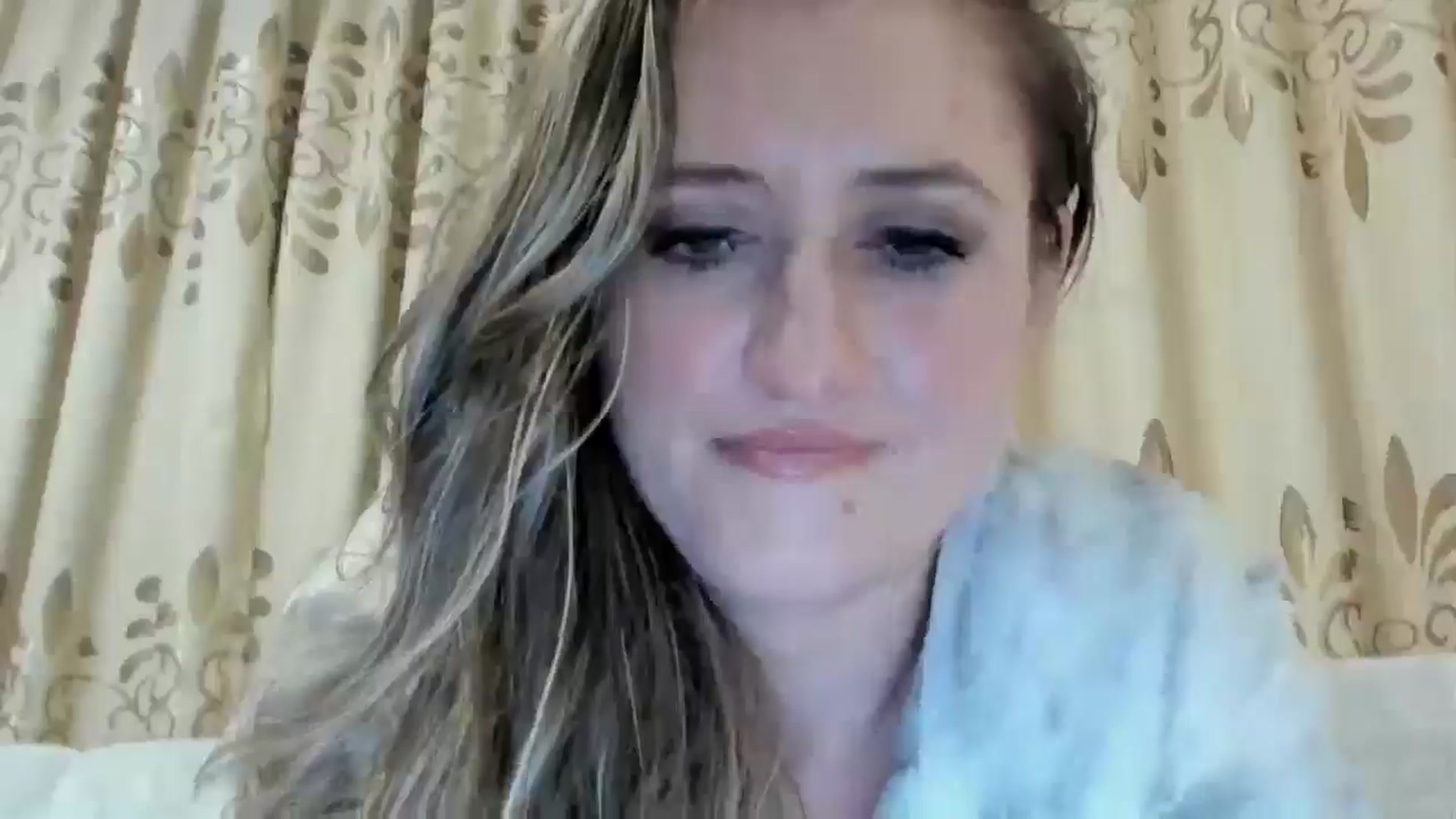 Gallery image thumbnail from BestDream's myfreecams stream on, 11/11/2024, 21:30 image 17 of 20