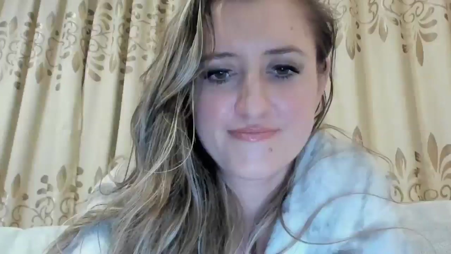 Gallery image thumbnail from BestDream's myfreecams stream on, 11/11/2024, 21:30 image 5 of 20