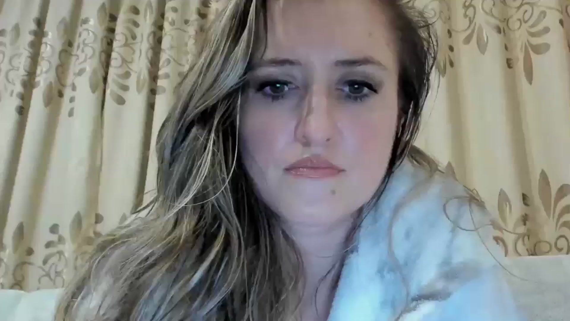 Gallery image thumbnail from BestDream's myfreecams stream on, 11/11/2024, 21:30 image 1 of 20