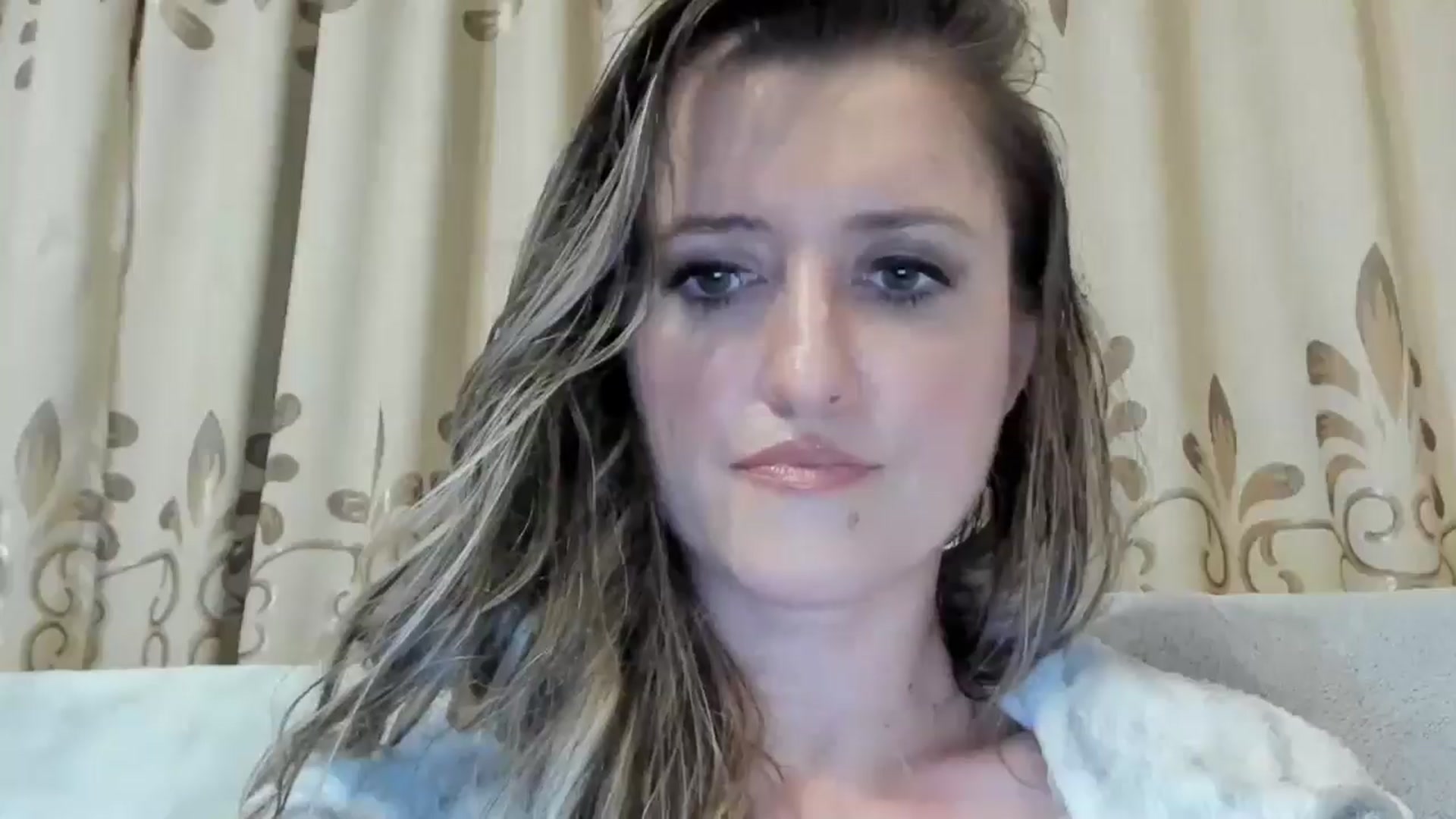 Gallery image thumbnail from BestDream's myfreecams stream on, 11/11/2024, 21:57 image 6 of 20