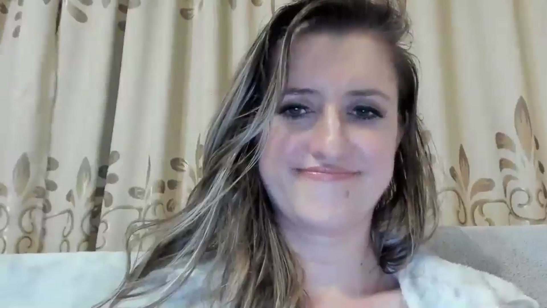 Gallery image thumbnail from BestDream's myfreecams stream on, 11/11/2024, 22:26 image 8 of 20