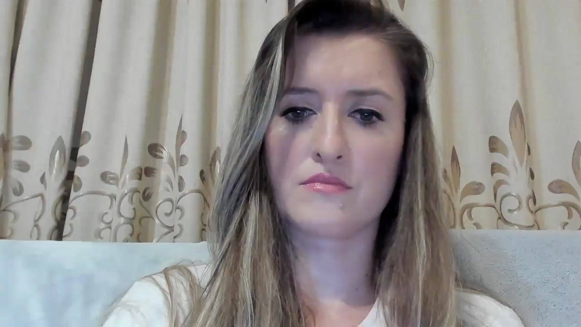 Gallery image thumbnail from BestDream's myfreecams stream on, 11/13/2024, 24:01 image 4 of 20