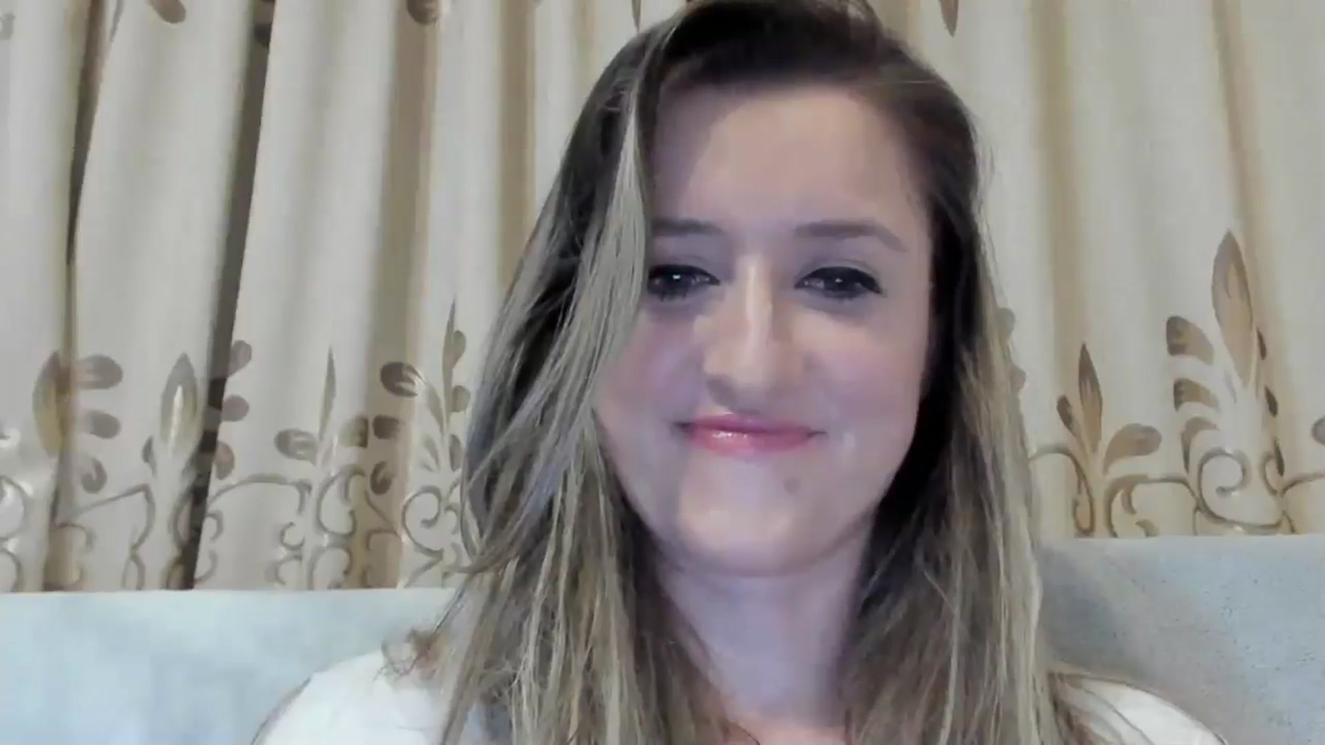 Gallery image thumbnail from BestDream's myfreecams stream on, 11/13/2024, 24:01 image 15 of 20
