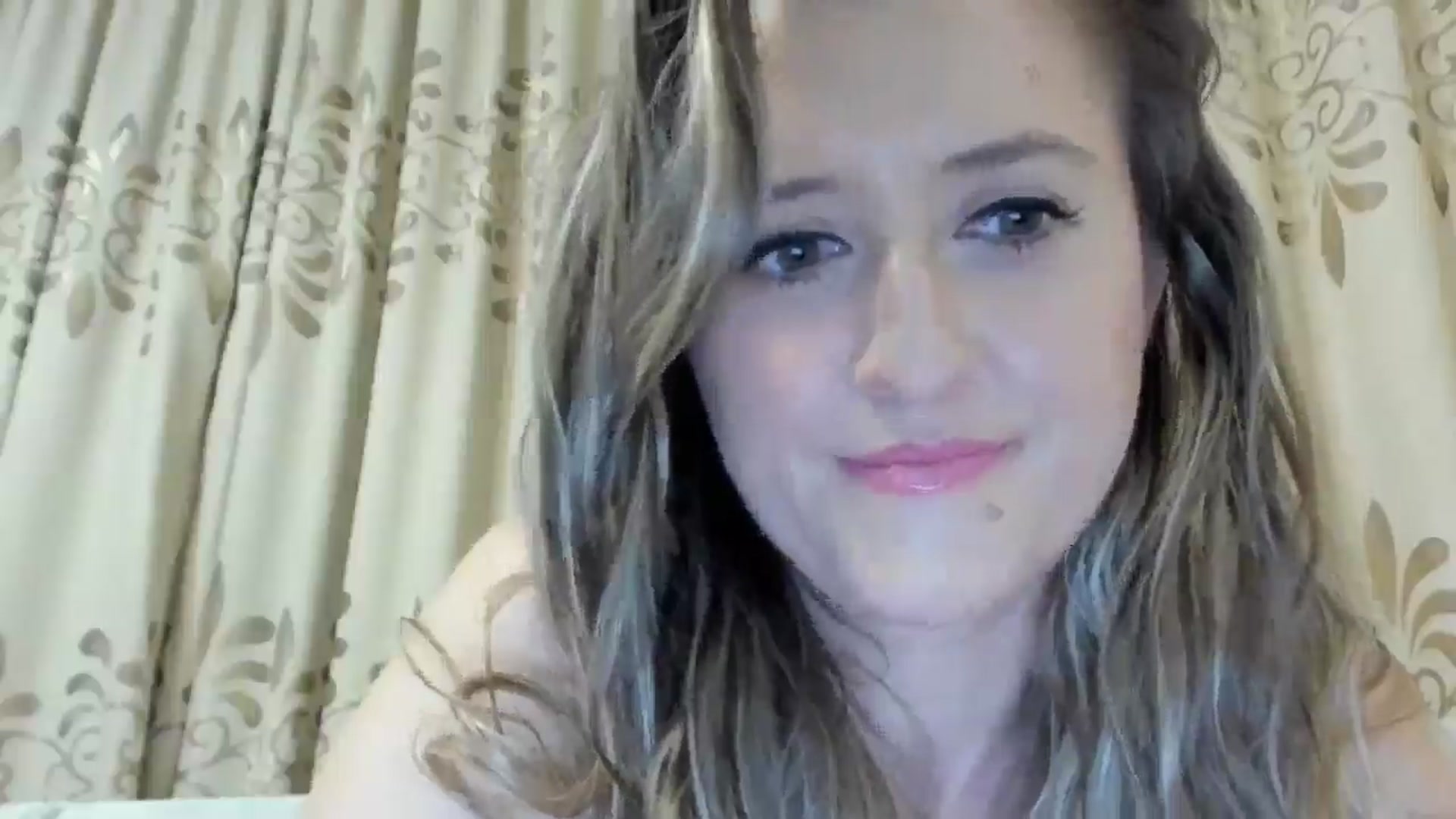 Gallery image thumbnail from BestDream's myfreecams stream on, 11/13/2024, 19:54 image 6 of 20