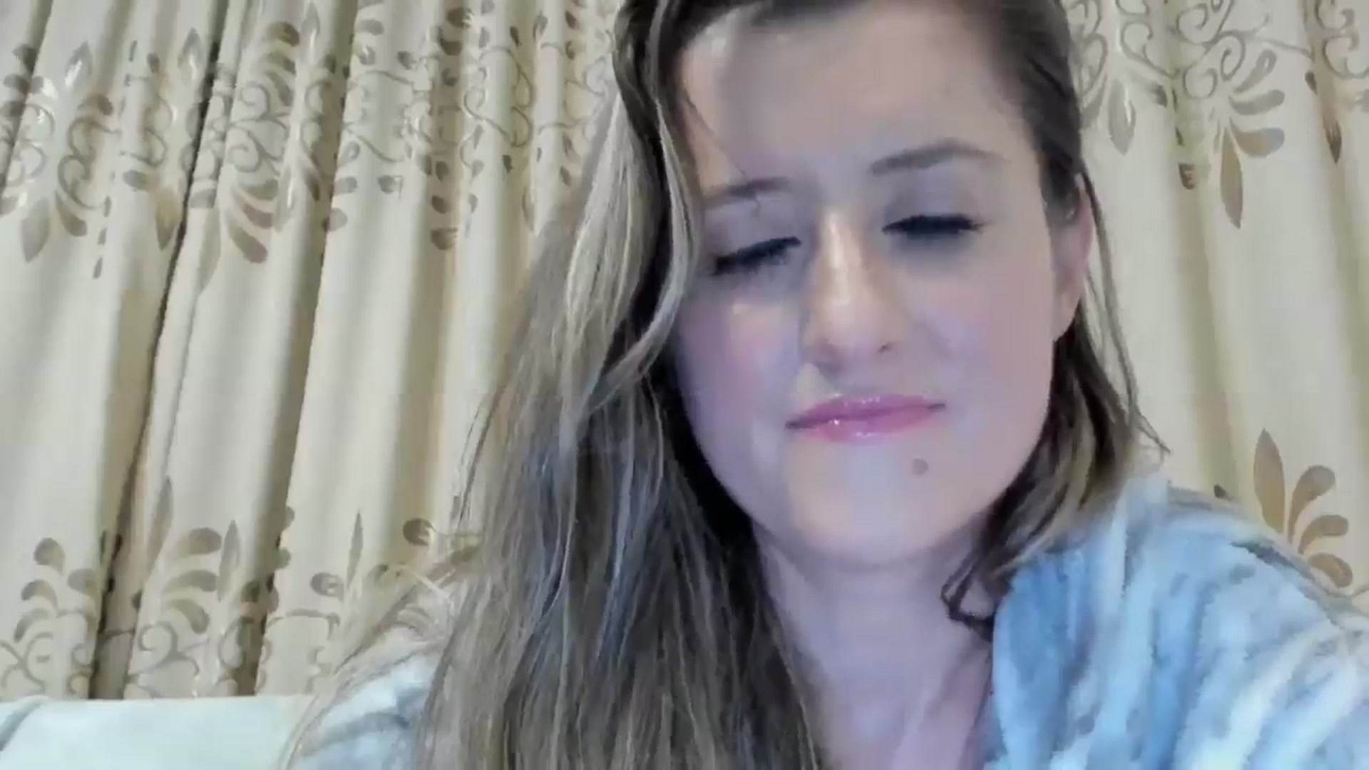 Gallery image thumbnail from BestDream's myfreecams stream on, 11/13/2024, 21:13 image 17 of 20