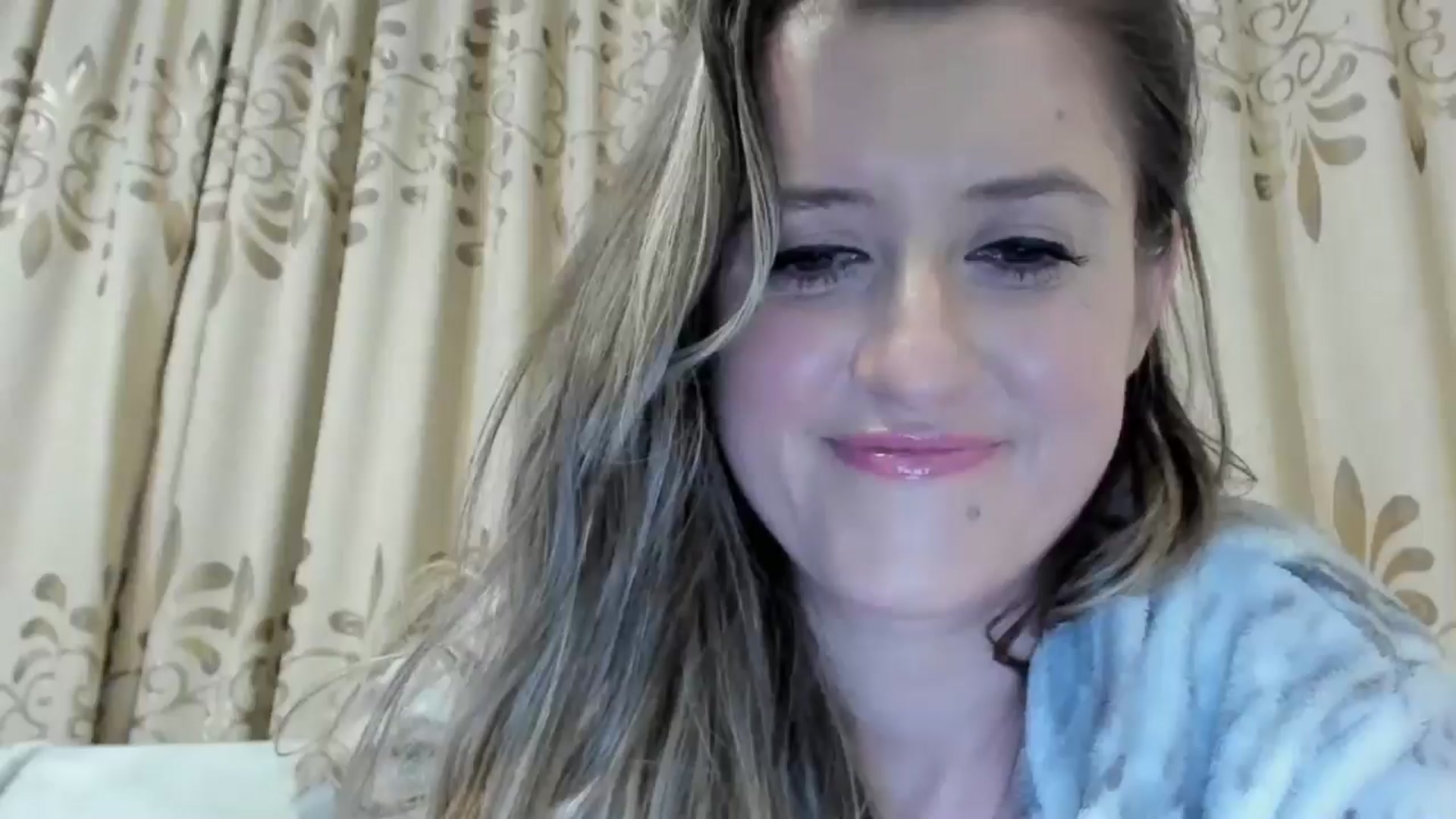 Gallery image thumbnail from BestDream's myfreecams stream on, 11/13/2024, 21:13 image 11 of 20
