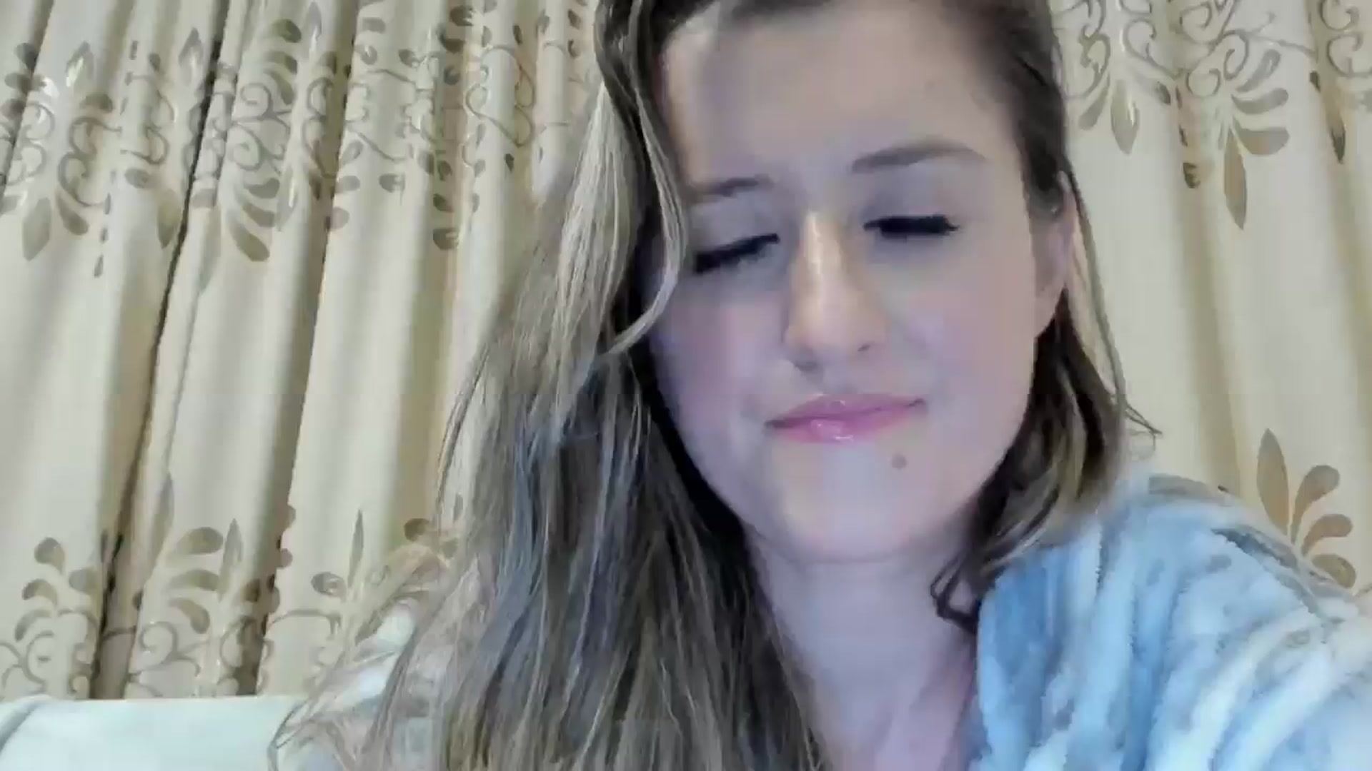 Gallery image thumbnail from BestDream's myfreecams stream on, 11/13/2024, 21:13 image 13 of 20