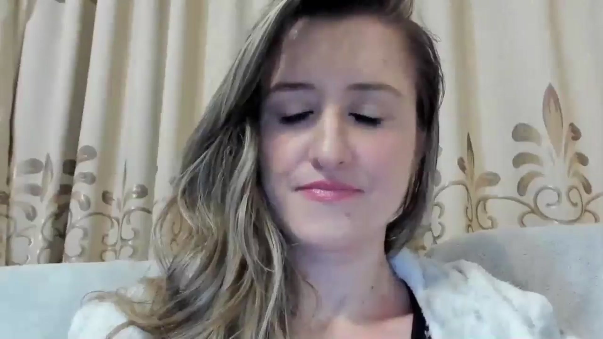 Gallery image thumbnail from BestDream's myfreecams stream on, 11/15/2024, 18:00 image 15 of 20
