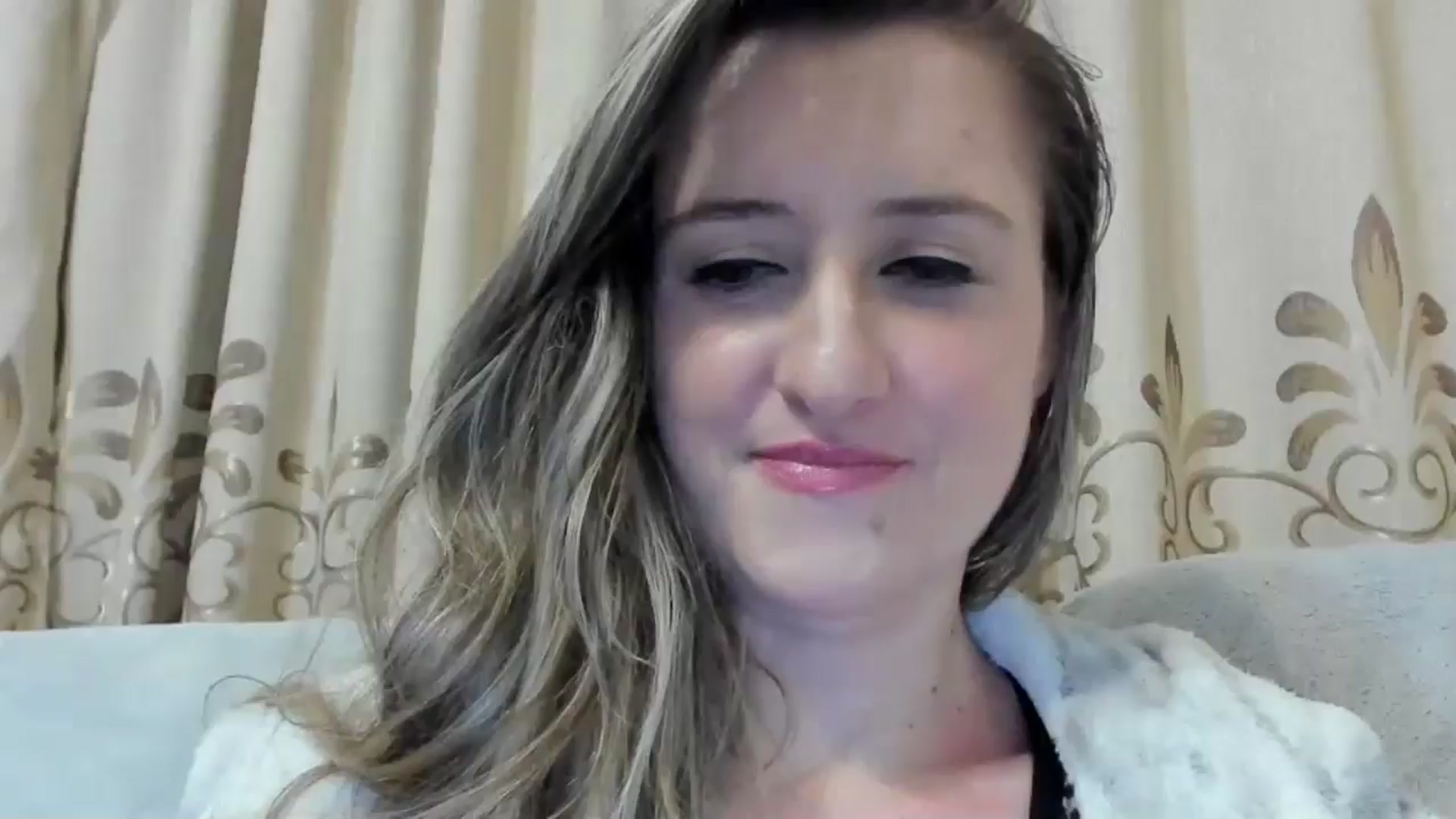 Gallery image thumbnail from BestDream's myfreecams stream on, 11/15/2024, 18:00 image 12 of 20