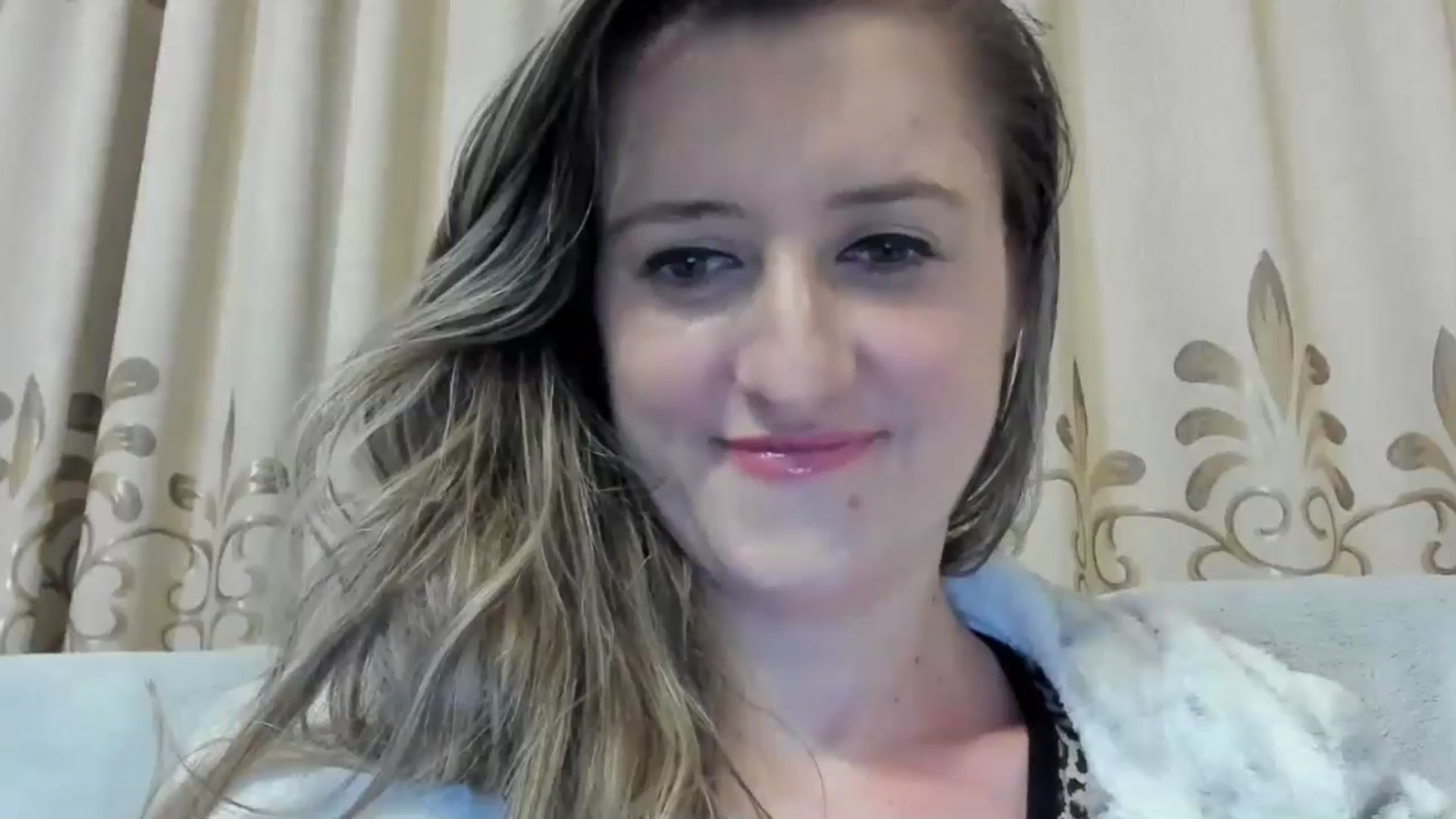 Gallery image thumbnail from BestDream's myfreecams stream on, 11/15/2024, 18:00 image 6 of 20