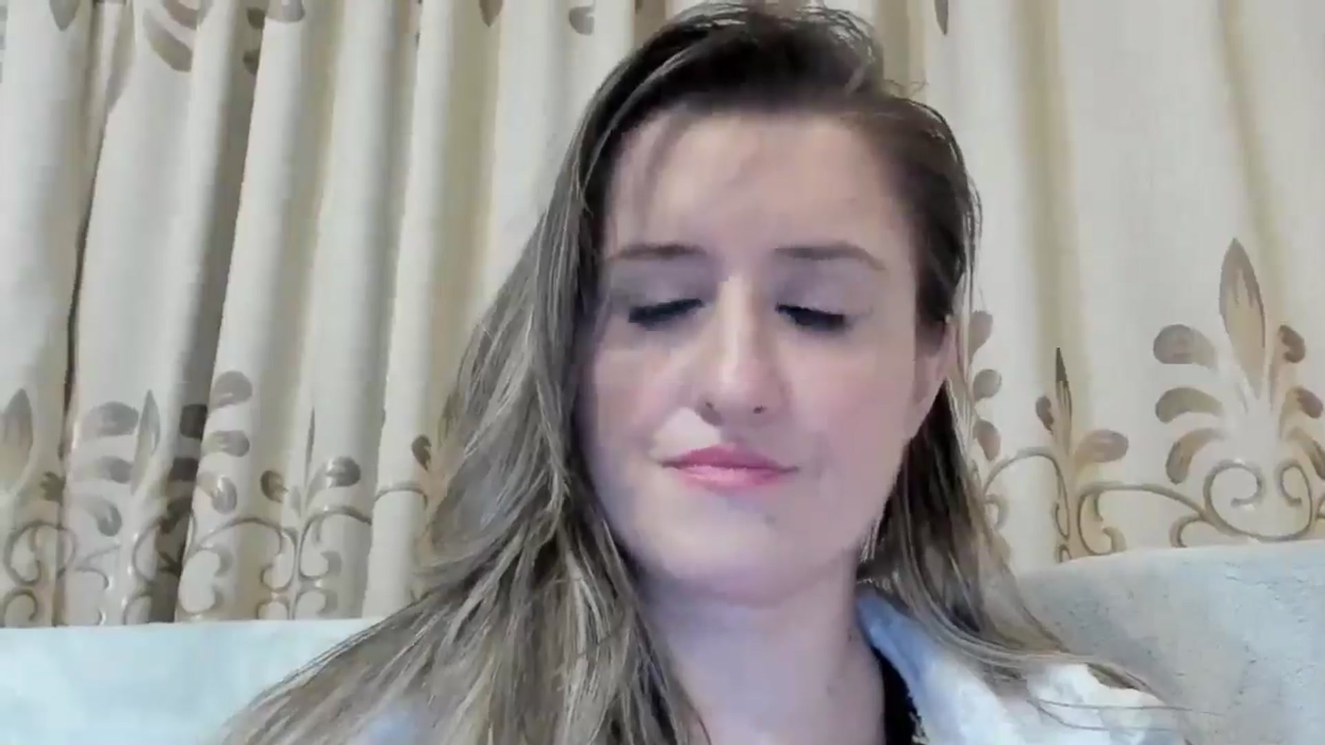 Gallery image thumbnail from BestDream's myfreecams stream on, 11/15/2024, 19:38 image 17 of 20