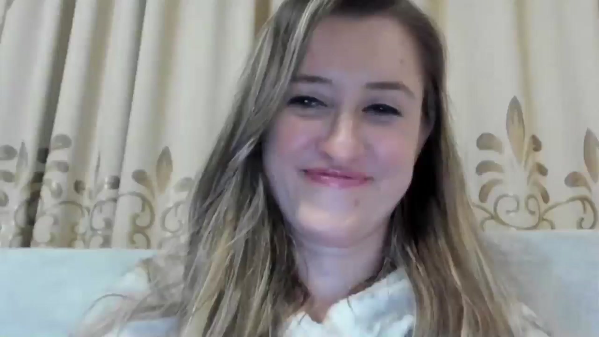Gallery image thumbnail from BestDream's myfreecams stream on, 11/15/2024, 23:59 image 1 of 20