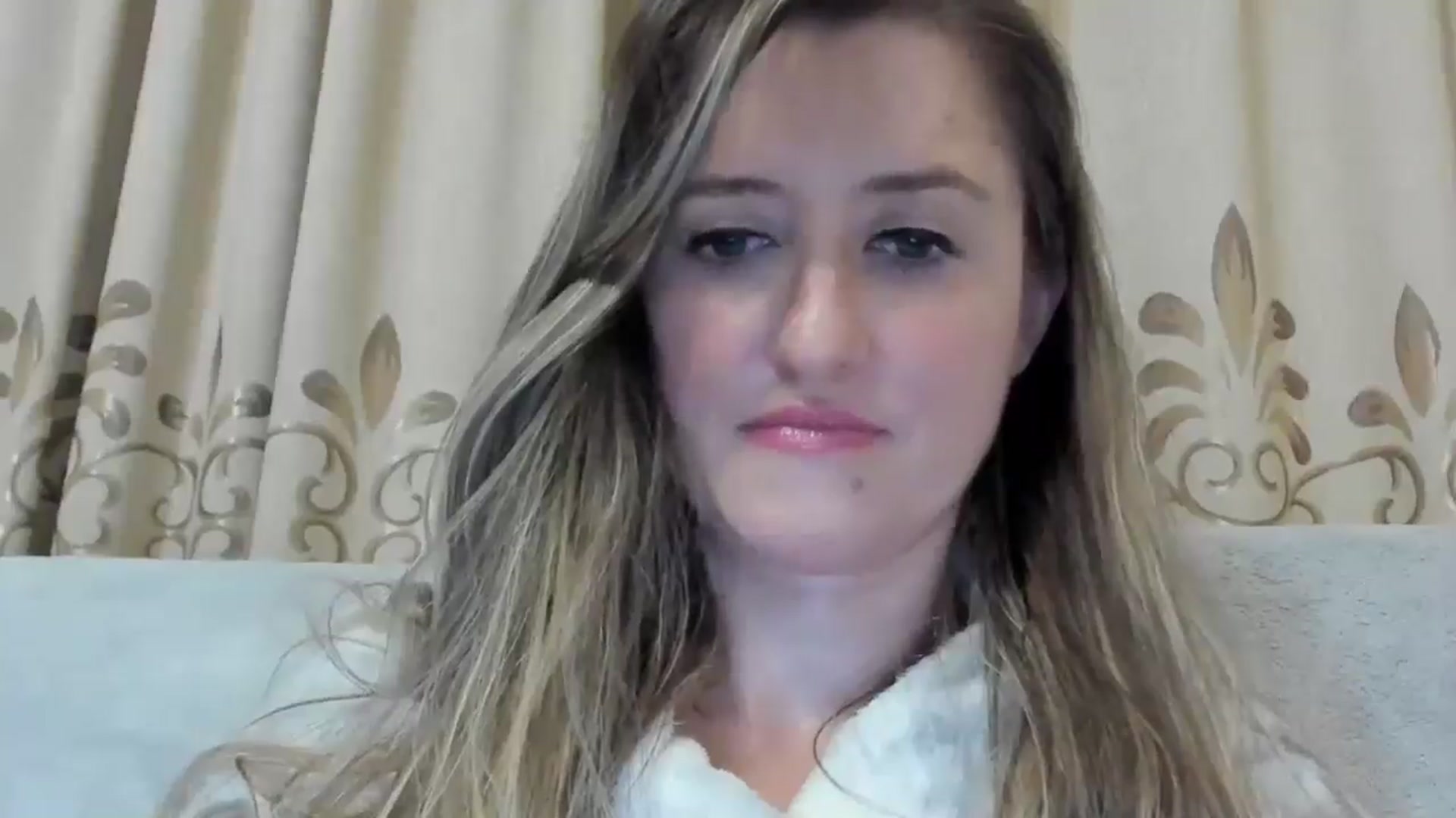 Gallery image thumbnail from BestDream's myfreecams stream on, 11/16/2024, 24:32 image 5 of 20