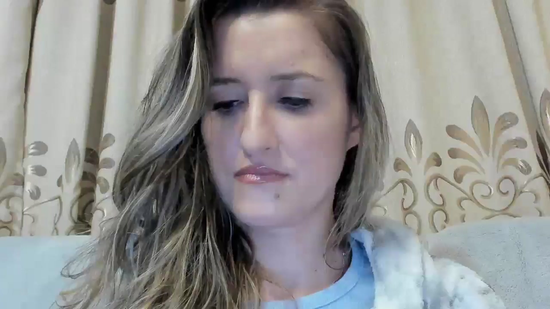 Gallery image thumbnail from BestDream's myfreecams stream on, 11/16/2024, 22:43 image 3 of 20